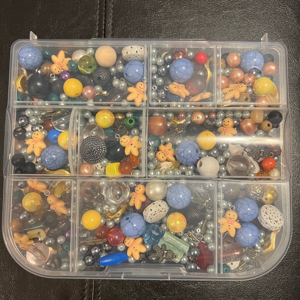 Craft Beads, BUNCH O BEADS SALAD - SWEET, Jewelry Supplies, bulk beads - Picture 6 of 6